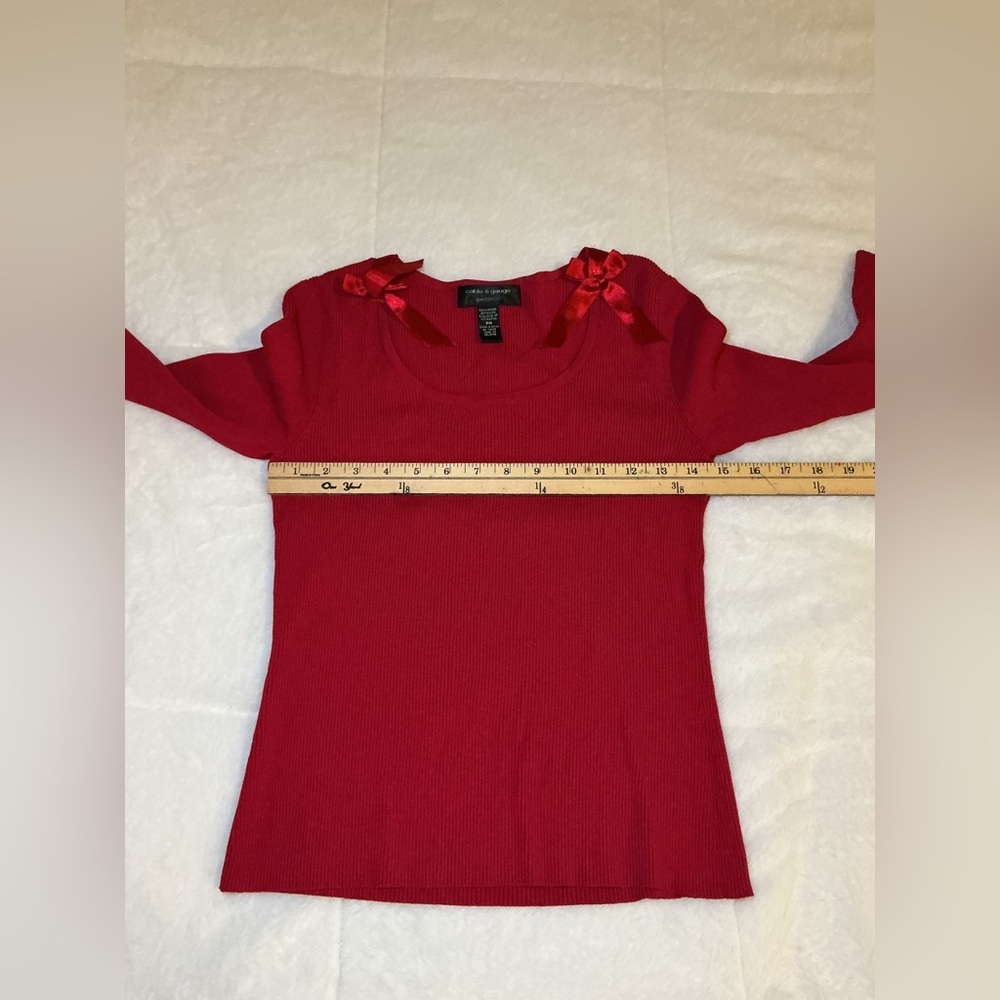 Cable & Gauge Red Long Sleeve Top with Bow Details - Picture 3 of 6
